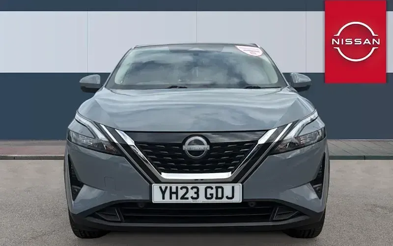 Used Nissan Qashqai N-Connecta 190 HP (139 kW) 2023 Grey SUV
