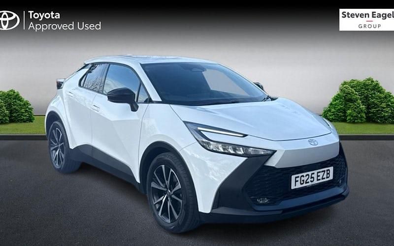 Used Toyota C-HR Design 140 HP (102 kW) 2026 SUV