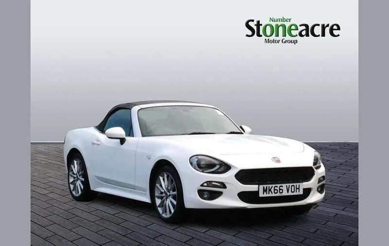 Used Fiat 124 Spider Lusso Plus 138 HP (101 kW) 2016 White Cabriolet