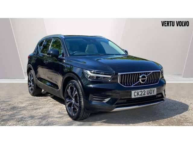 Black Used 2022 Volvo XC40 Inscription SUV | £32,029 (Expensive) - Image 1/4