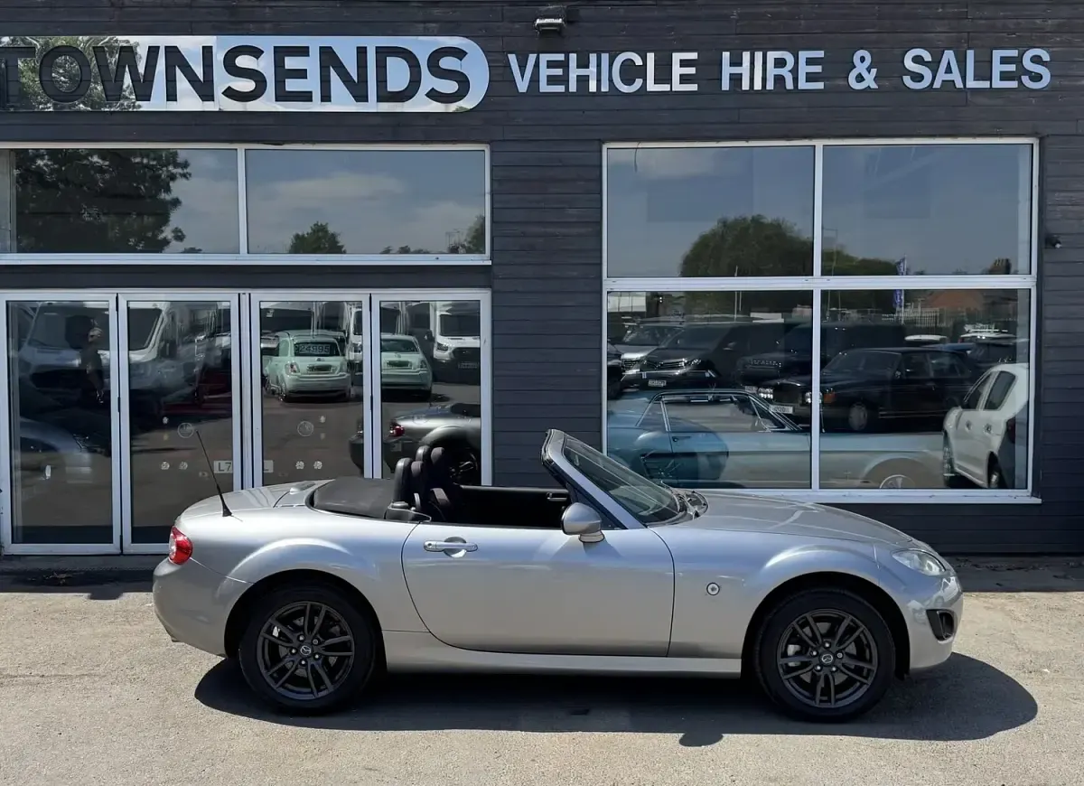 Used Mazda MX5 126 HP (92 kW) 2009 Silver Cabriolet