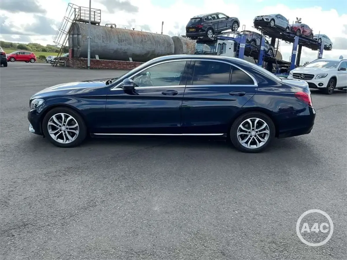 Used Mercedes C220 2017 Blue Sedan