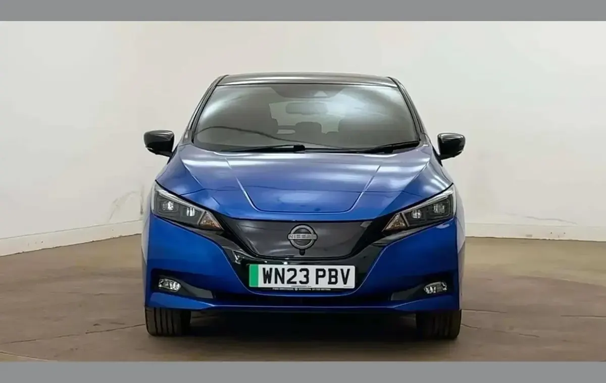 Used Nissan Leaf Tekna 160 kW (218 HP) 2023 Blue Hatchback