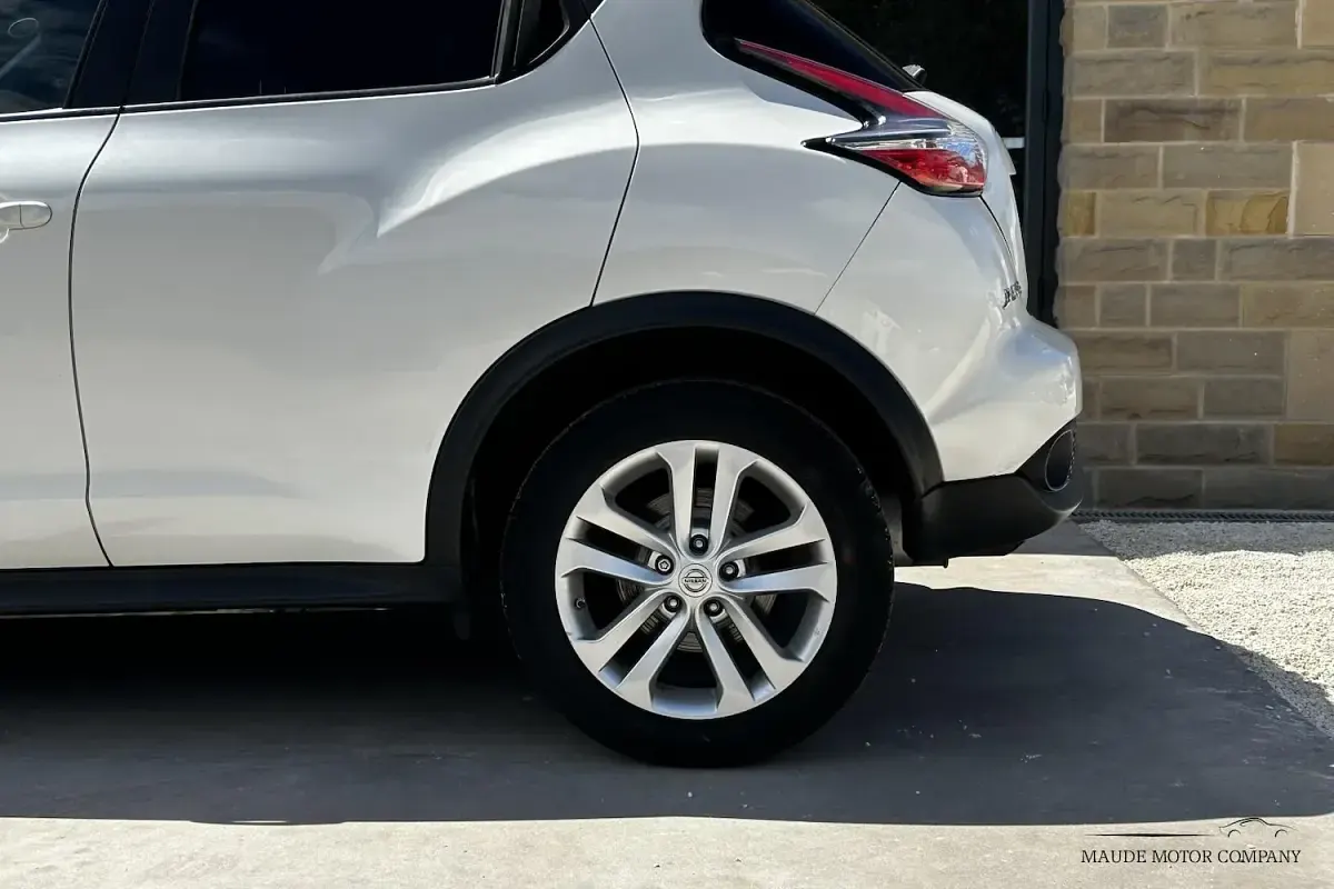 Used Nissan Juke Acenta Premium 2014 White SUV