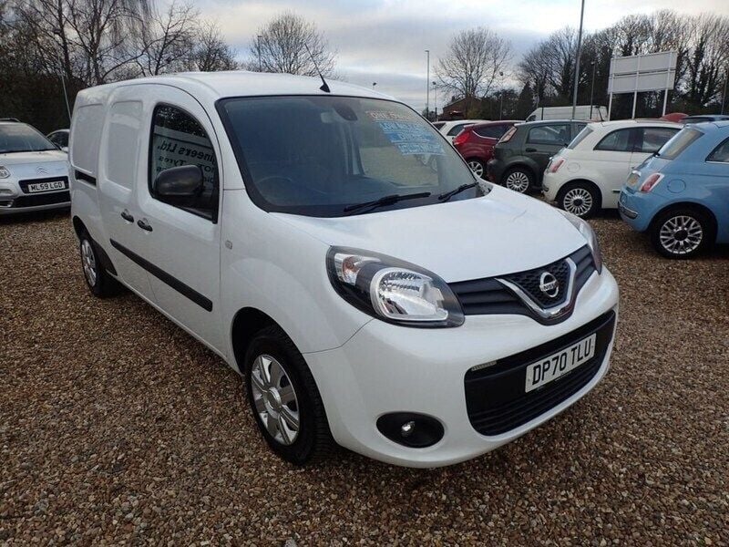 White Used 2020 Nissan NV250 S Van | £8,995 (Fair price) - Image 1/4