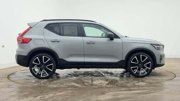 Used Volvo XC40 Ultra 197 HP (144 kW) 2025 Vapour grey SUV
