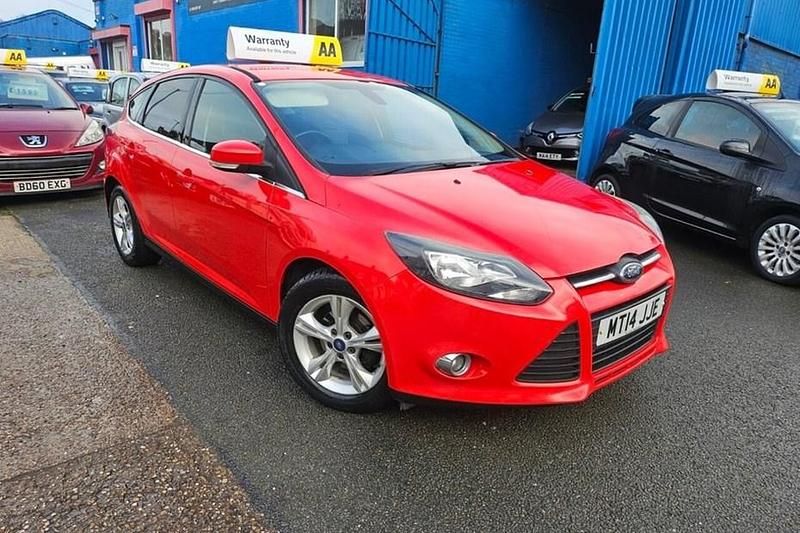 Red Used 2014 Ford Focus Zetec Hatchback | £2,195 (Good price) - Image 1/1