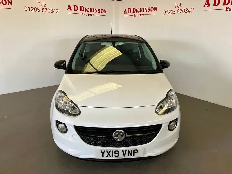 Used Vauxhall Adam 70 HP (51 kW) 2019 White Hatchback