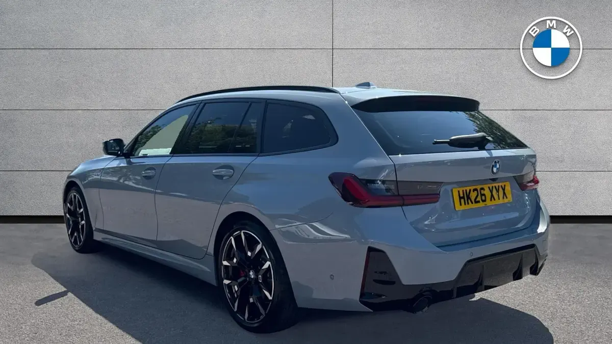 New BMW 320 M Sport 184 HP (135 kW) 2026 Brooklyn grey Estate