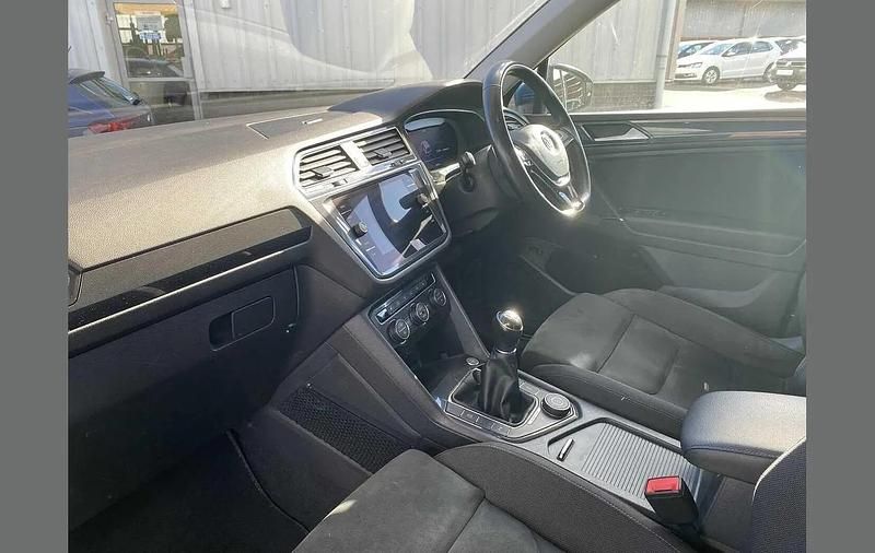 Used VW Tiguan Allspace SEL 150 HP (110 kW) 2018 Blue SUV