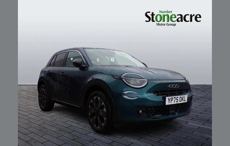 Green New 2025 Fiat 600 La Prima SUV | £20,990 - Image 1/4