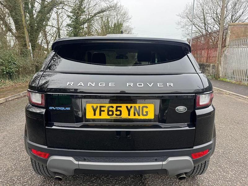 Used Land Rover Range Rover evoque SE 2015 Black Estate