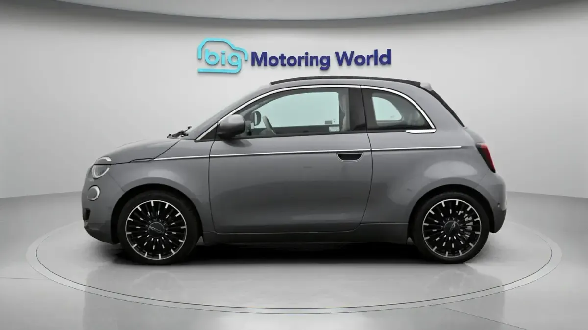 Used Fiat 500e La Prima 86 kW (117 HP) 2022 Grey Cabriolet