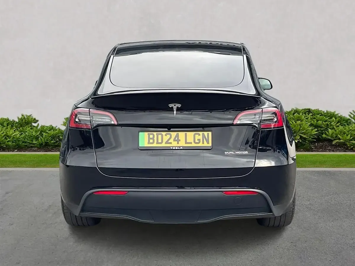 Used Tesla Model Y Performance 392 kW (534 HP) 2024 Black SUV