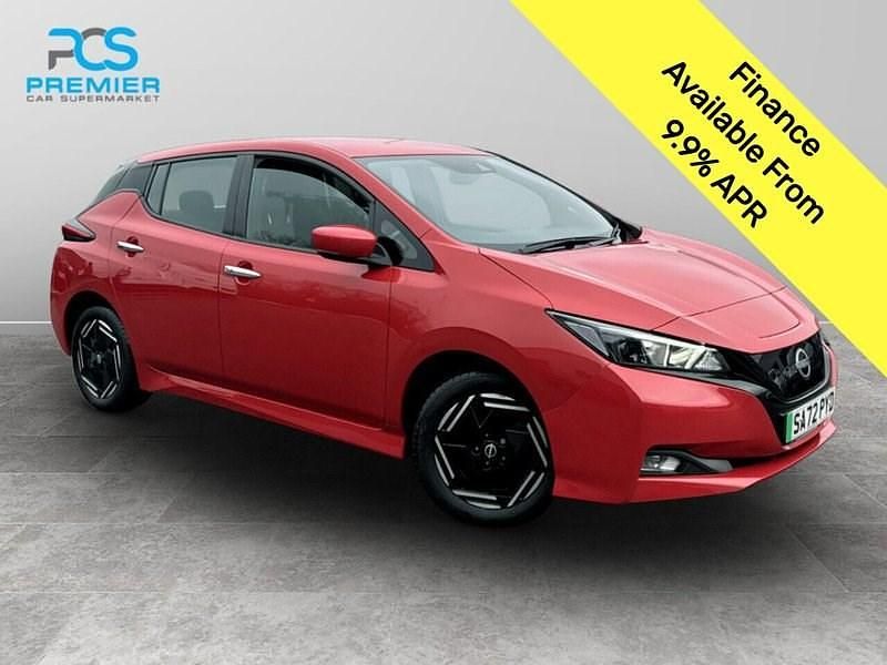 Used Nissan Leaf Acenta 110 kW (150 HP) 2022 Red Hatchback