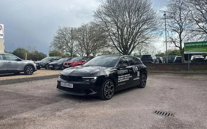 Used Vauxhall Astra Ultimate 131 HP (96 kW) 2026 Hatchback