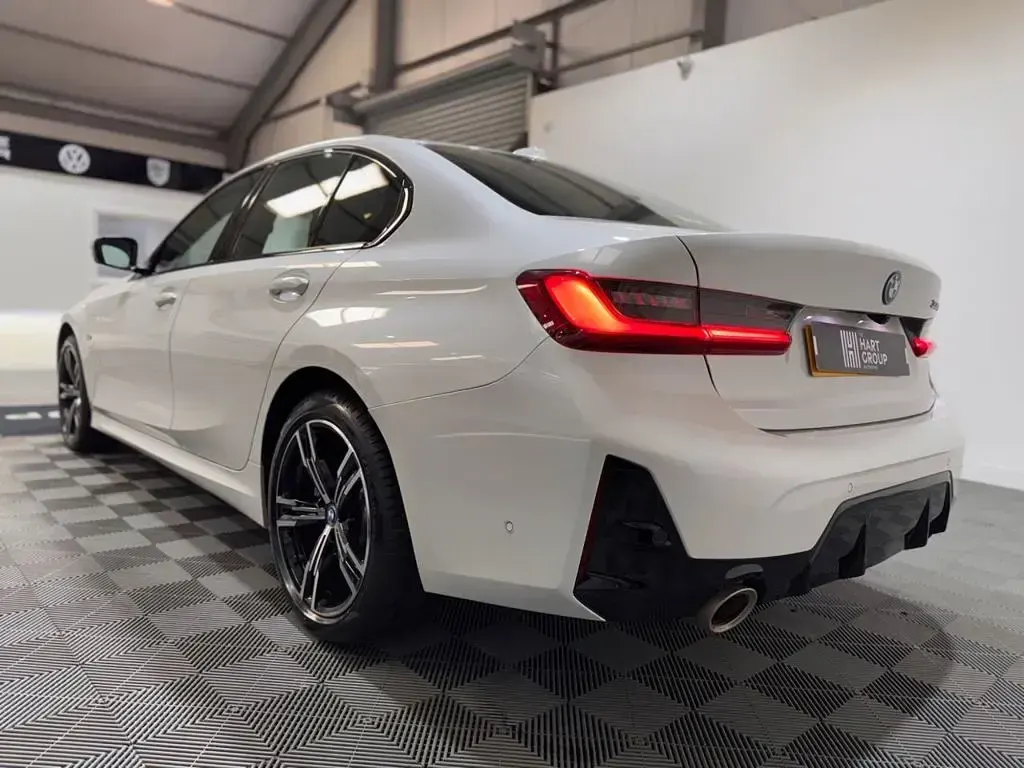 Used BMW 330e M Sport 292 HP (214 kW) 2023 White Sedan