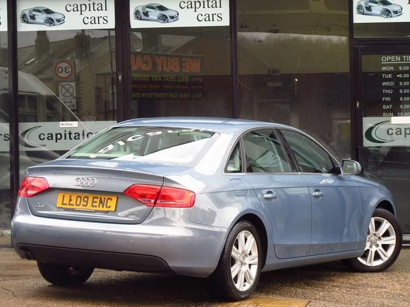 Used Audi A4 160 HP (117 kW) 2009 Blue Sedan