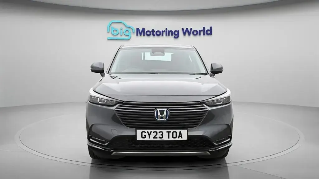 Used Honda HR-V Advance 131 HP (96 kW) 2023 Grey SUV