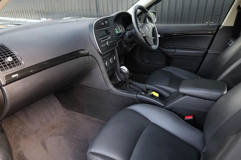 Used Saab 9-3 160 HP (117 kW) 2010 Grey Sedan