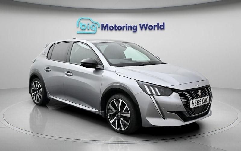 Second-hand Peugeot 208 GT-line 131 CP (96 kW) 2020 Gri Hatchback