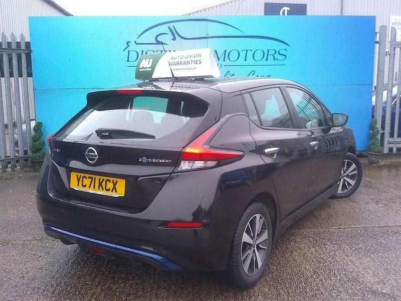 Used Nissan Leaf Acenta 110 kW (150 HP) 2021 Black Hatchback
