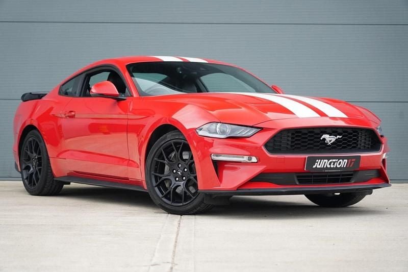 Used Ford Mustang Fastback 310 HP (228 kW) 2019 Red Coupe