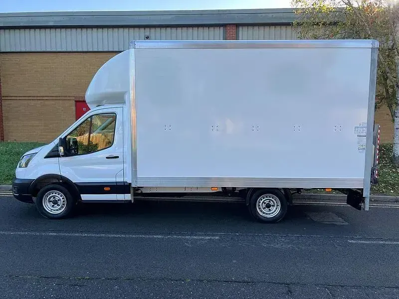 Used Ford Transit S 130 HP (95 kW) 2022 White Cabriolet