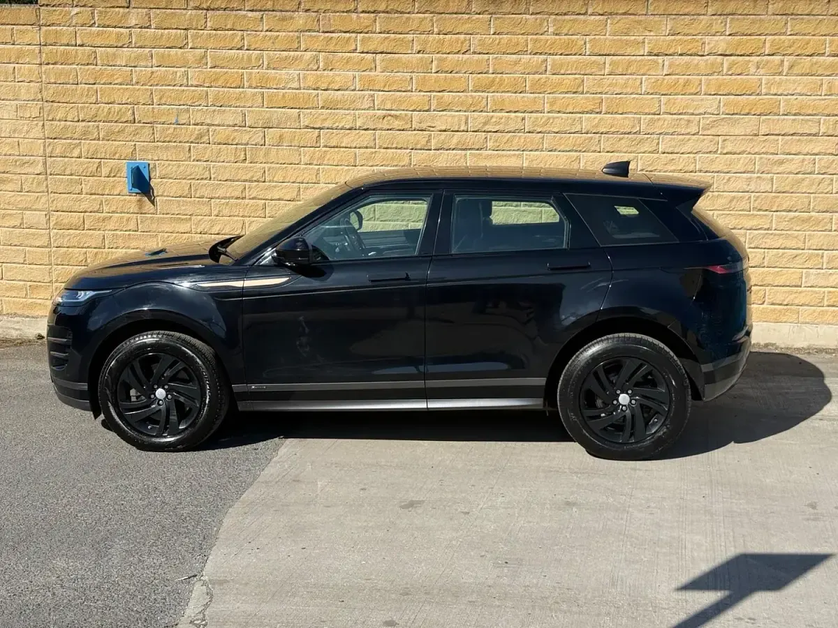 Used Land Rover Range Rover evoque R-Dynamic 2019 Black SUV