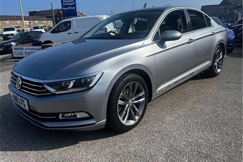 Silver Used 2018 VW Passat GT Sedan | £15,485 (Good price) - Image 1/4