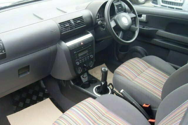 Used 2006 VW Fox Hatchback | £3,399 (Expensive) - Image 1/4