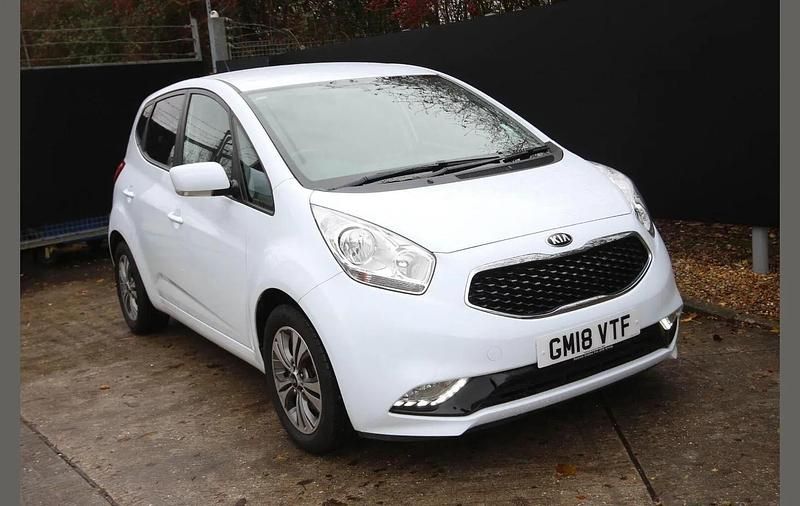 White Used 2018 Kia Venga Hatchback | £10,295 (Fair price) - Image 1/4