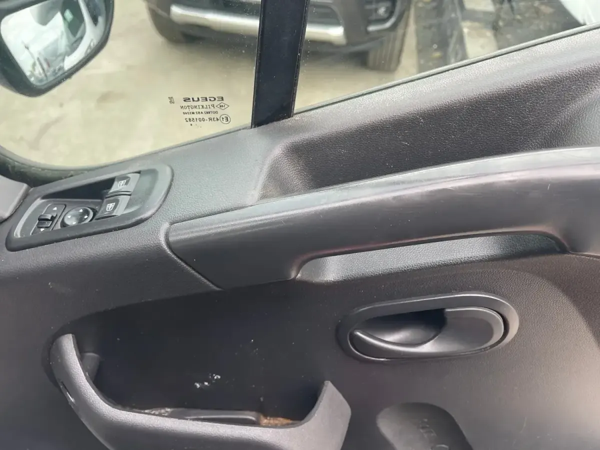 Käytetty Renault Master Business 2020 Valkoinen Tila-auto
