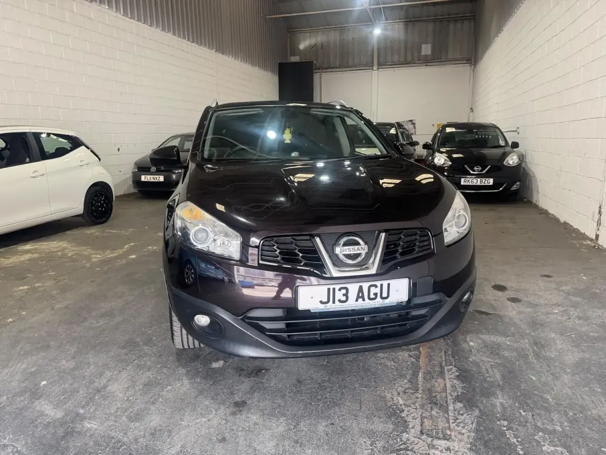 Used Nissan Qashqai N-TEC 117 HP (86 kW) 2012 Black SUV