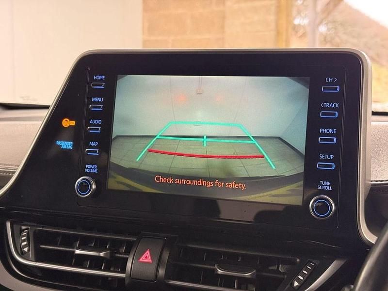 Used Toyota C-HR 122 HP (89 kW) 2020 Grey SUV