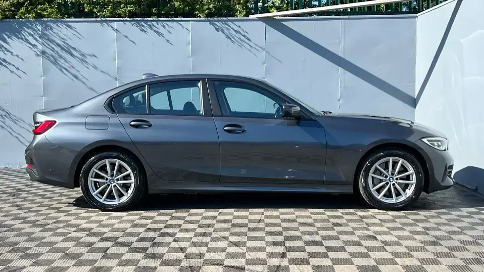 Used BMW 330 Sport Line 288 HP (211 kW) 2020 Grey