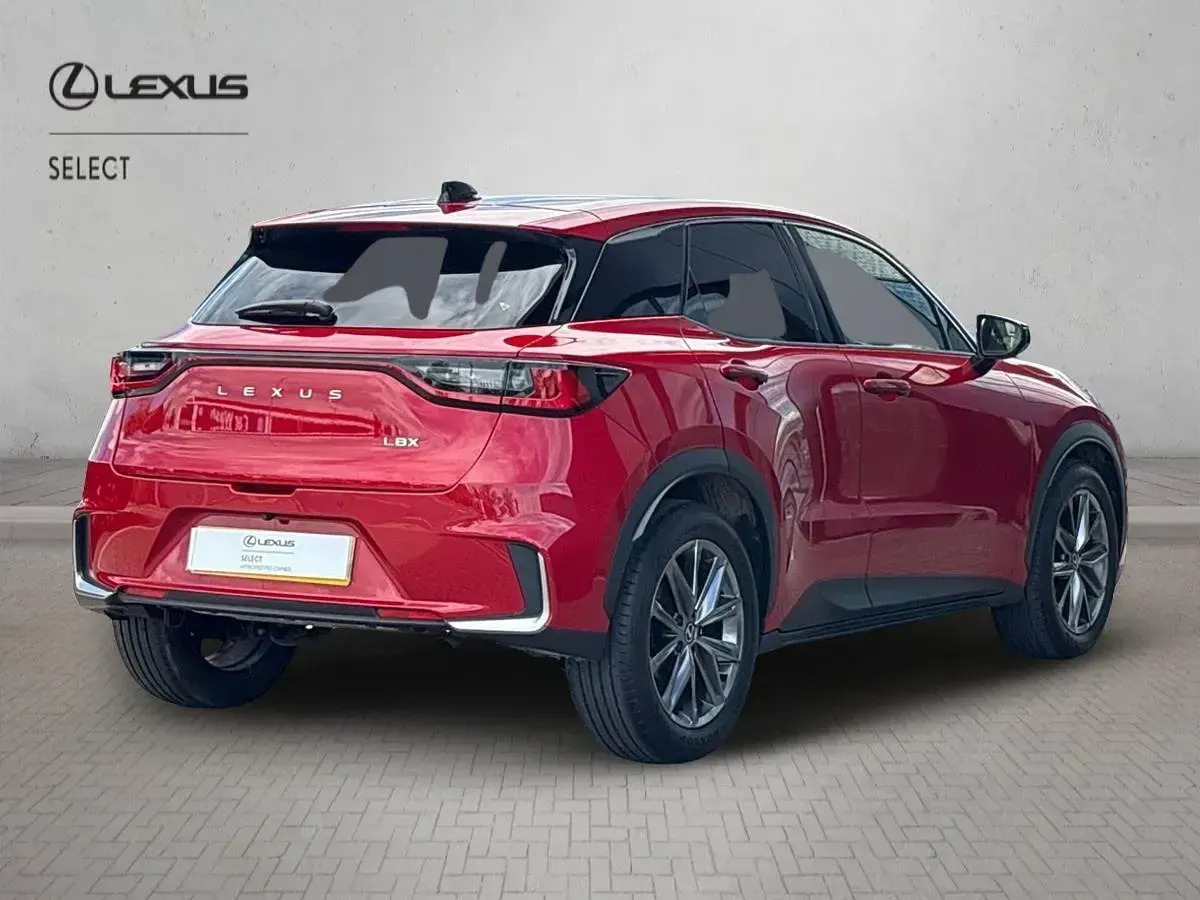 Used Lexus LBX 136 HP (100 kW) 2025 Red SUV