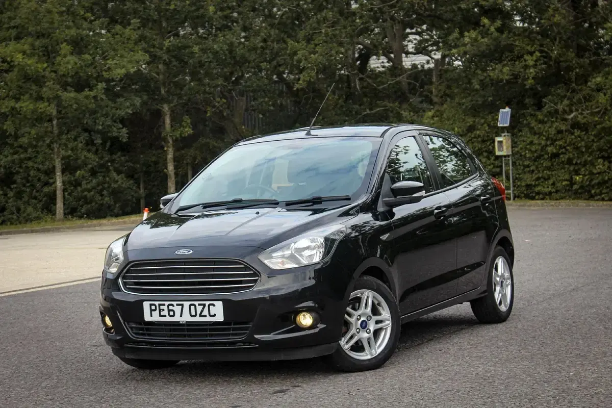 Used Ford Ka Plus Zetec 2017 Black Hatchback