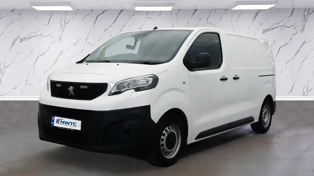 Used Peugeot Expert Premium 2022 White Van