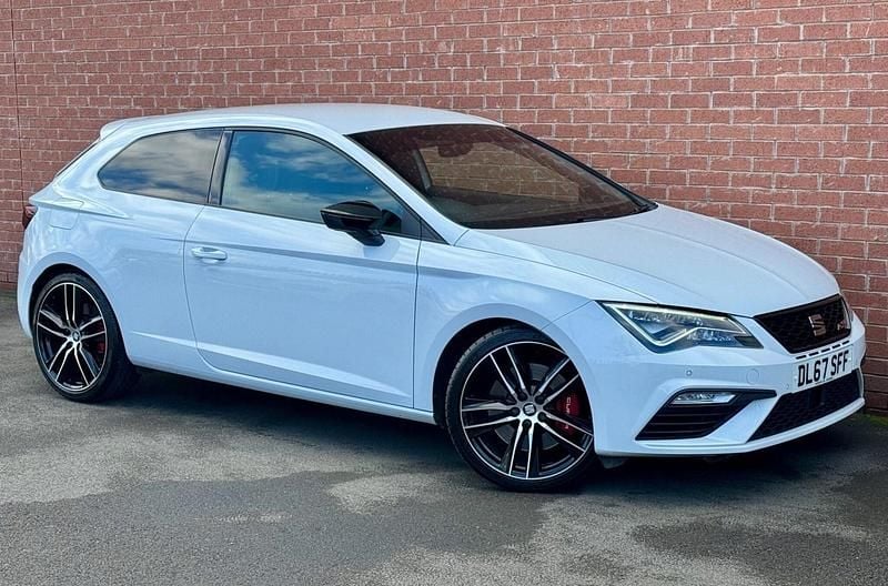 White Used 2018 Cupra Leon Hatchback | £16,500 (Good price) - Image 1/4