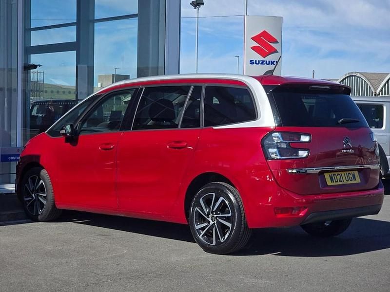 Used Citroën C4 SpaceTourer Shine 2021 Red MPV
