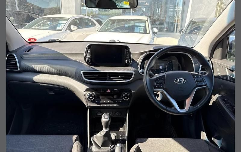 Used Hyundai Tucson SE 129 HP (94 kW) 2020 Blue SUV