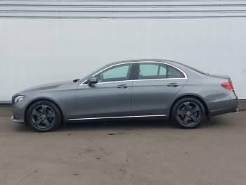Used Mercedes E220 SE 194 HP (142 kW) 2019 Grey Sedan