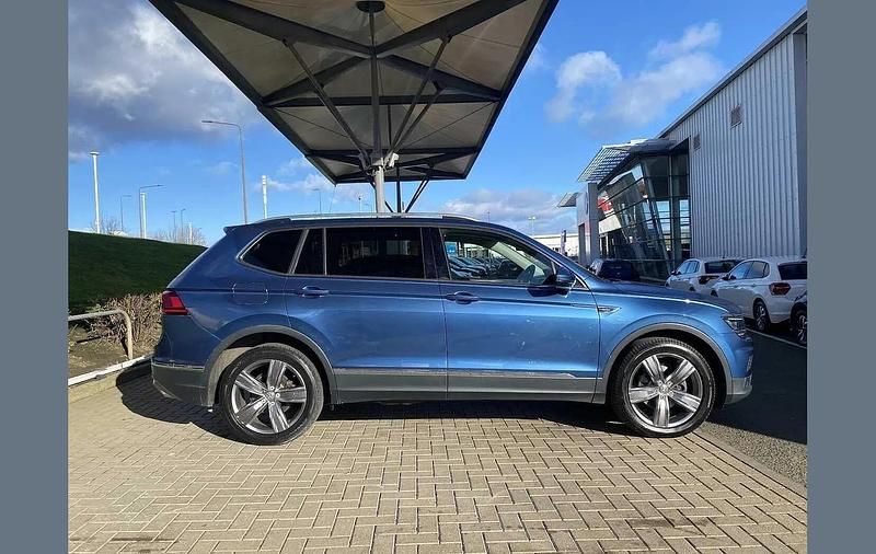 Used VW Tiguan Allspace SEL 150 HP (110 kW) 2018 Blue SUV