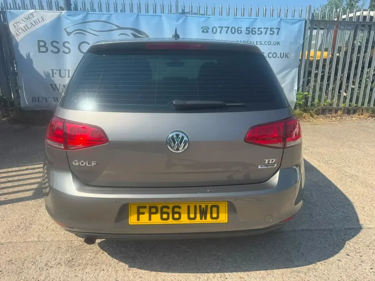 Used VW Golf VII Edition 110 HP (80 kW) 2016 Grey Hatchback