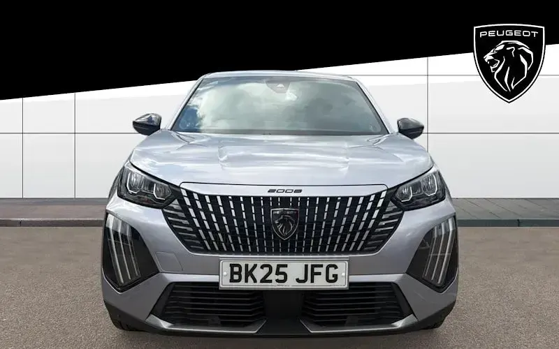 Used Peugeot 2008 Allure 131 HP (96 kW) 2025 Grey SUV