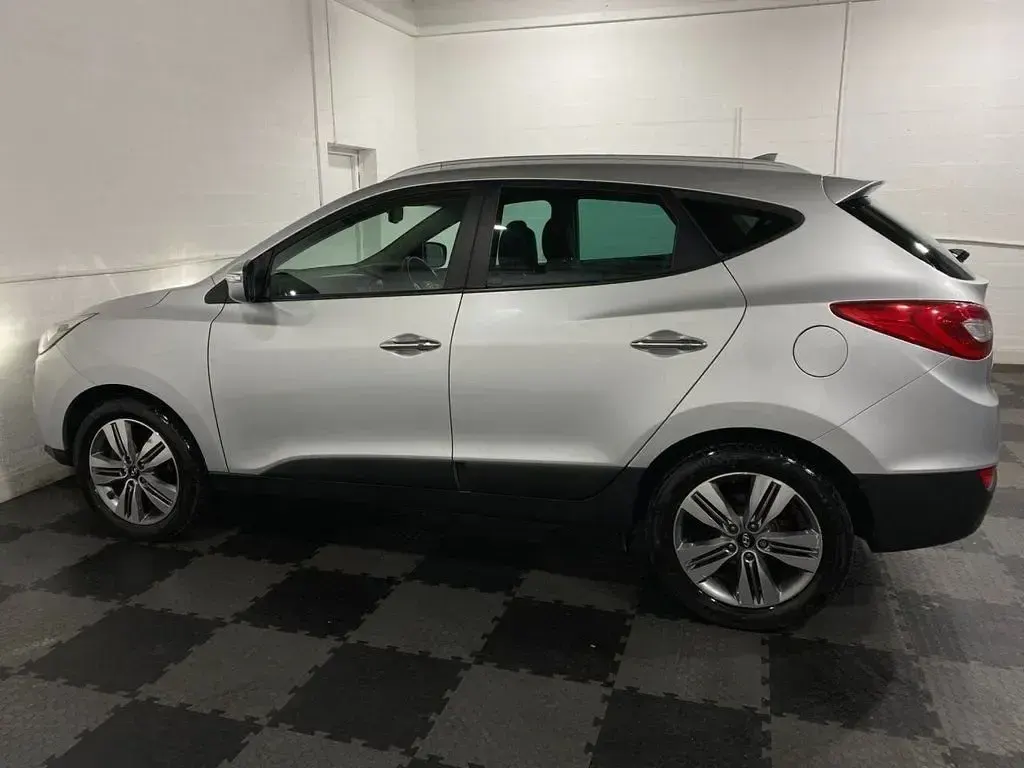 Used Hyundai ix35 Premium 134 HP (98 kW) 2013 Silver SUV