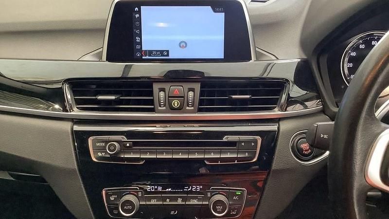 Used BMW X1 Sport Line 190 HP (139 kW) 2018 White SUV