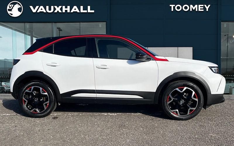 Used Vauxhall Mokka SRi 131 HP (96 kW) 2022 White SUV