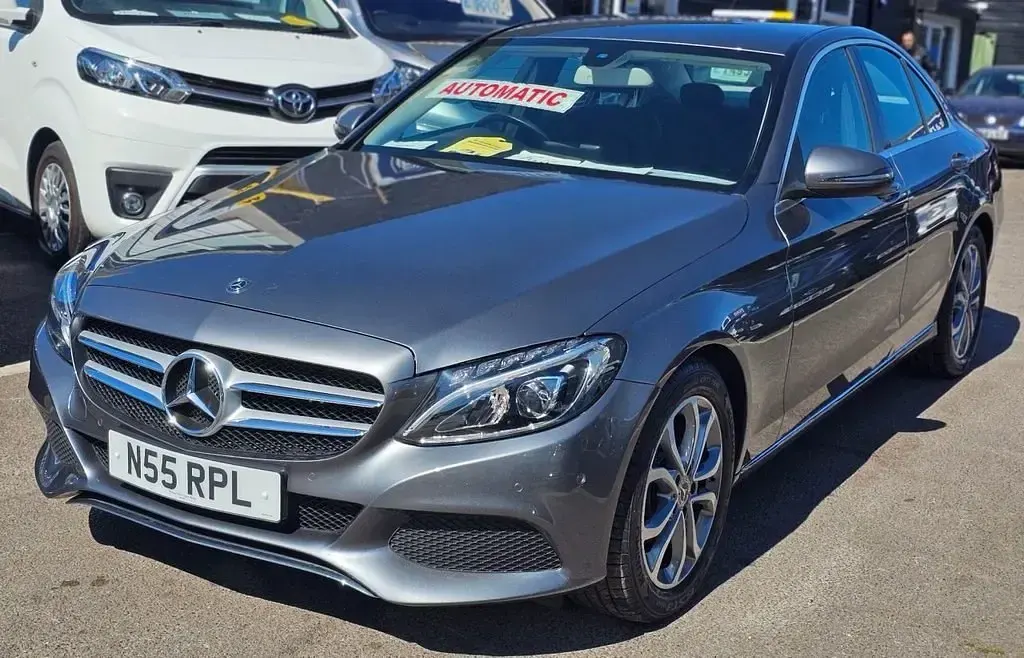 Käytetty Mercedes A200 184 HP (135 kW) 2017 Harmaa Sedan